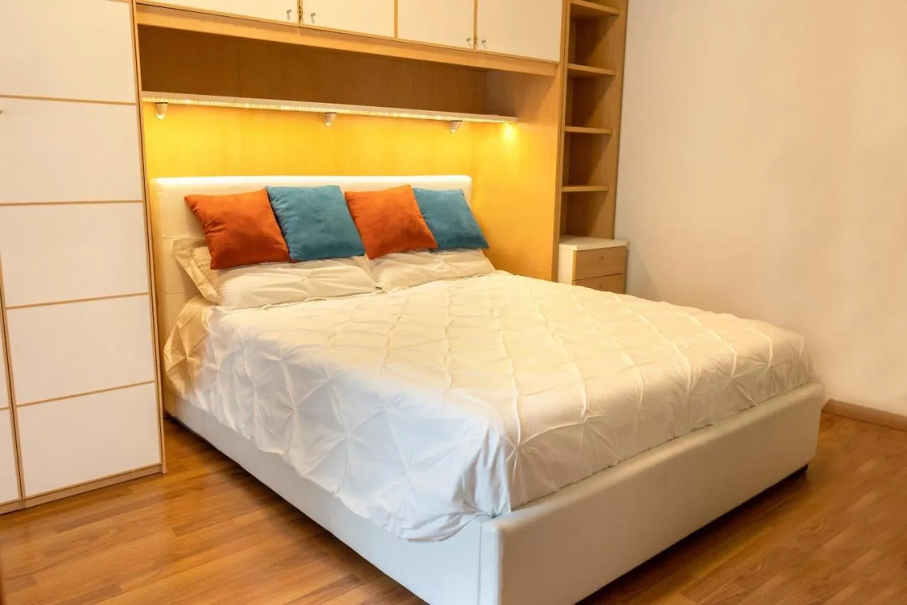 Folly Apartment Naples