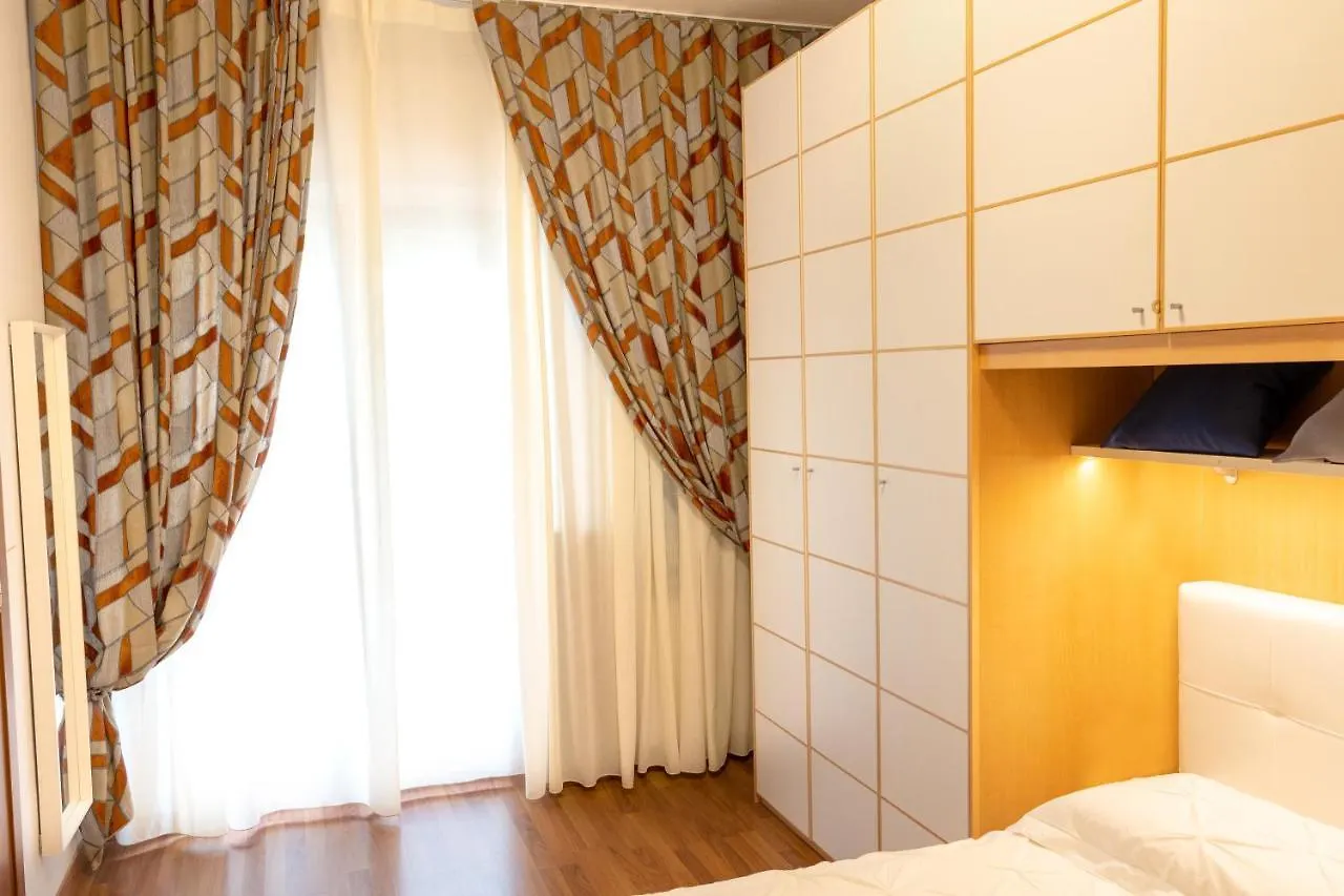 Folly Apartment Naples